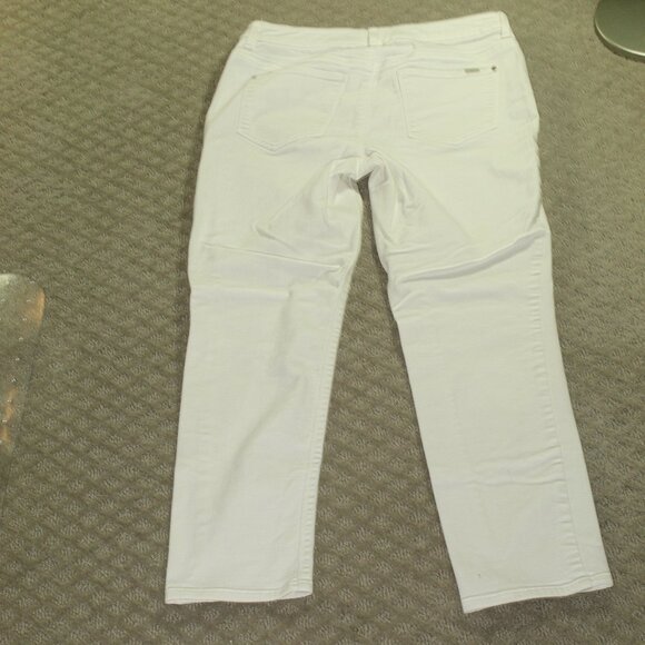 Chico's So Slimming Size 00 / XS Pristine White Ankle Jeans - Picture 2 of 6